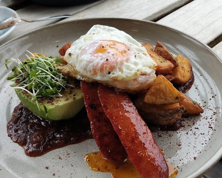 A generous brunch plate at General Merchants East
