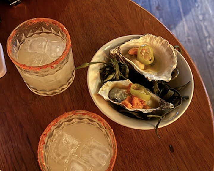 Oysters and drinks at The Parakeet in Kentish Town