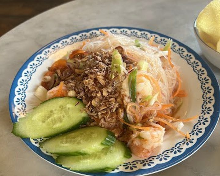 Thai glass-noodle salad with prawns and vegetables at Rosa's Thai Greenwich