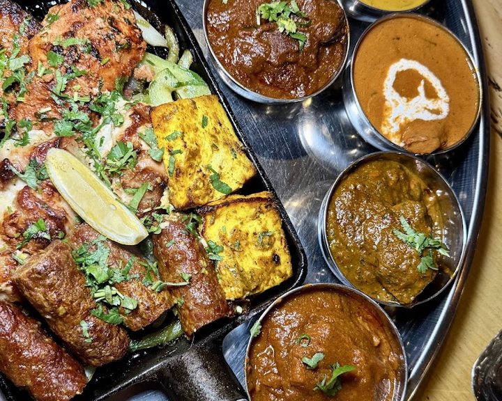 Indian thali, curries and grilled dishes at Patri Northfields