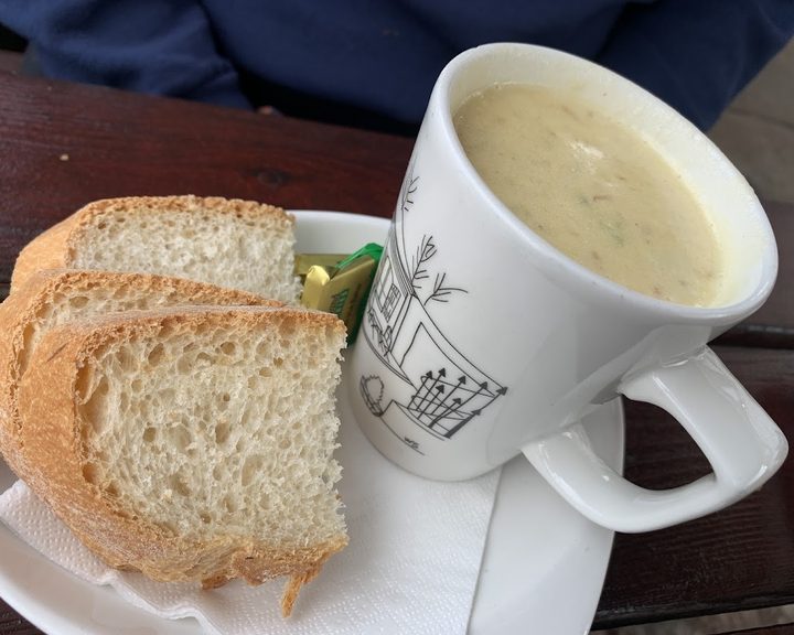 Cullen skink with bread at Teuchters Landing in Leith