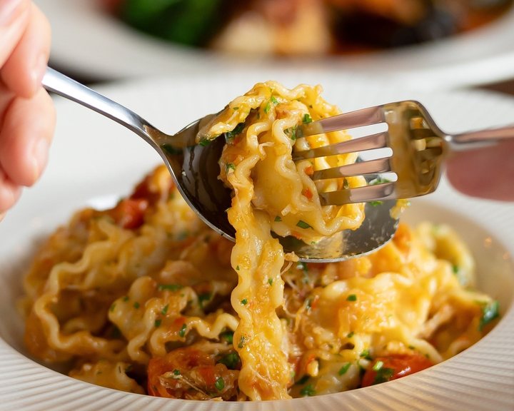 A seasonal pasta dish at The City Barge beside the Thames
