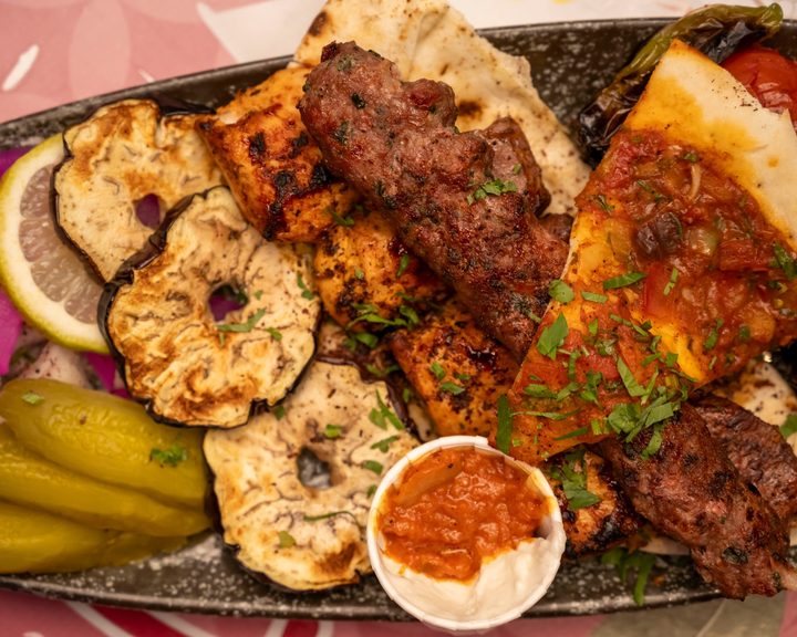 Mixed grill with chicken, lamb, vegetables and bread at Baba Ghanouj
