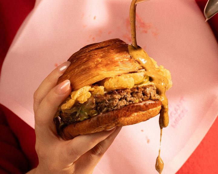 A Burger & Lobster burger with sauce