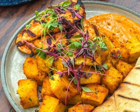Shish tawook, potatoes and mezze at Imad’s Syrian Kitchen in London
